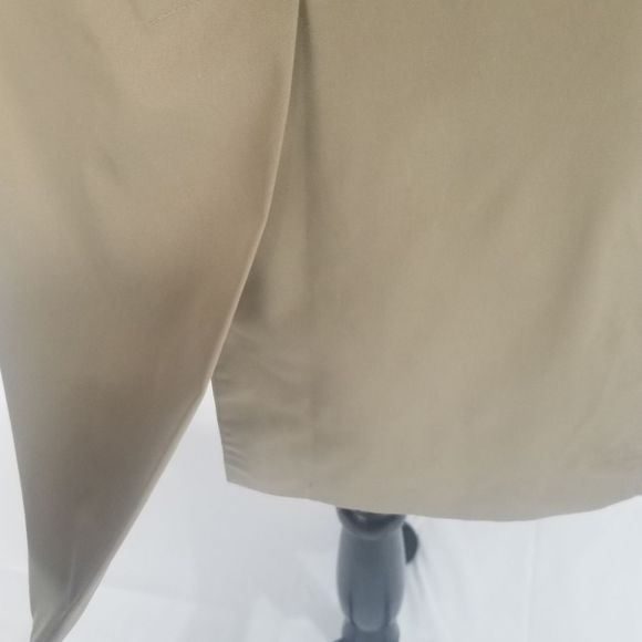 Women's TOWER by London Fog Hooded Lightweight Rain Jacket.  Size M. #282 - Picture 9 of 13